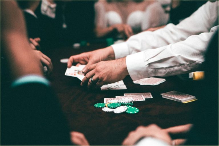 Gaming Selection at Play.co.za: Slots, Table Games & Live Dealers