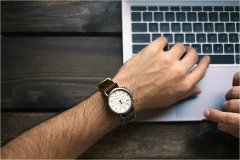 Making the Clock Work: Smart Time Management in Staffing Solutions